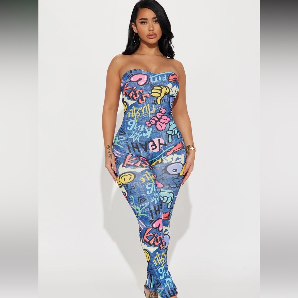 Capri Hustle Jumpsuit- FASHION NOVA BRAND NEW